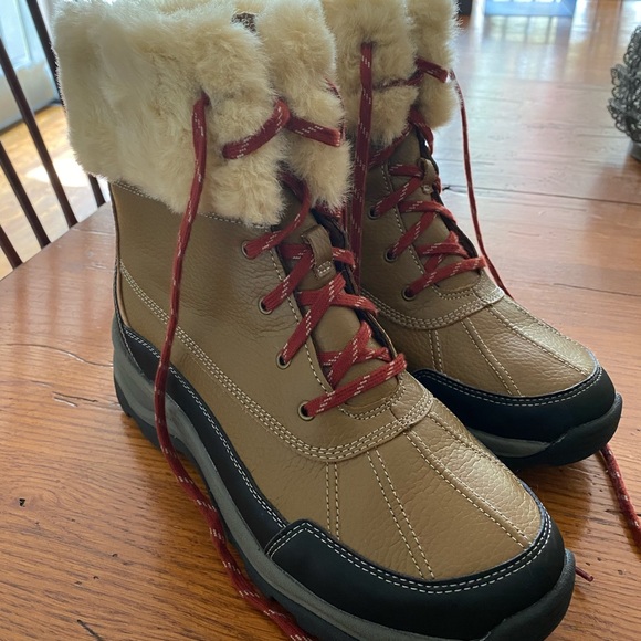 clarks waterproof boots ladies